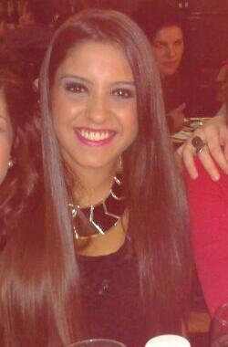 Un dia sin una sonrisa es un dia perdido :-)