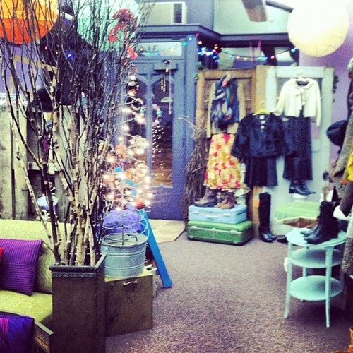 Owner Fiore' boutique ~ my passion for bringing old items new life through my work- my eclectic style brings an edgy twist to my designs creating unique finds.
