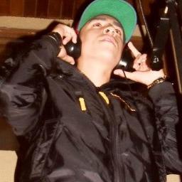 ♪  ♪ MC PABLINHO POETA DO FUNK ♪ ♪                           
 Não me CRITIQUE, antes mesmo de ter me CONHECIDO   
Contato (11)7009-7451  (id) 55*966*5895