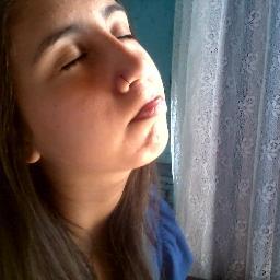BrunahhhSilva's profile picture. ~* α gαrotiinhα imperfeitα,
αqeelα qeê chorα de dor,
αqeelα qeê ja sofreu poor αmor,
αqeelα qe sαbe se αrrepender ♥