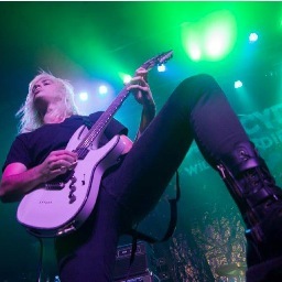 Jakebooom's profile picture. Hey like my bands facebook page: http://t.co/jVLJxi6i  and checkout our new song Do Your Worst http://t.co/OTJPVjxK