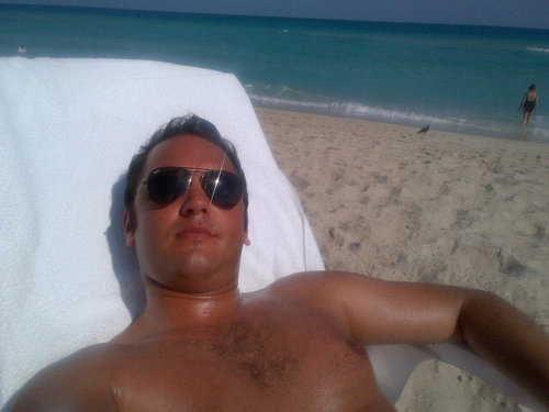 GuilloFernandez's profile picture. Maderense exportado a Buenos Aires... casi Contador, casi Abogado, casi Angel...