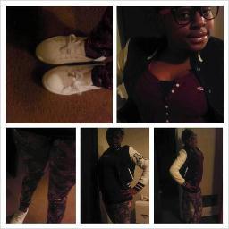 , diss be the bigSis @SYTHUGGIN here doin my babySis bio Dnt Look b.tch hit the Follow button & follow us or die ! :*