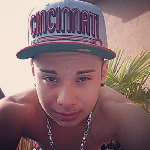 yahoo_obey's profile picture. 