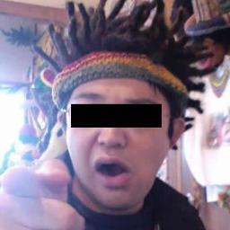 重篤な方向音痴とユーモア欠乏病を患うシステムエンジニア、上級シスアド。私は何も代表していませんし何の代弁者でもありません。