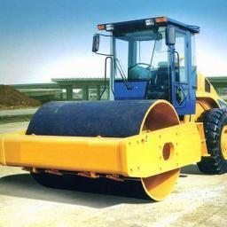 Since 1997, we have been specializing in used heavy construction machines in Shanghai, China.