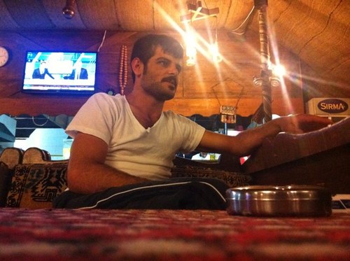 ThAknc's profile picture. 