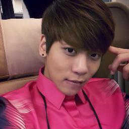 verified from @UKEntertaiment ♚ | RP of jonghyun shinee @realjonghyun90 | bling jonghyun :) | lead vocal | lines90 | love you