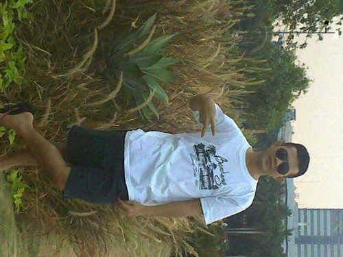 _vandamakbar's profile picture. 