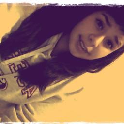 Ayoo_Lizbeth  Follow Me I'll Follow back Maybee c;