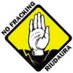 Plataforma contra l'extracció o investigació d'hidrocarburs al nostre poble, Riudaura i contra l'ús del fracking enlloc.