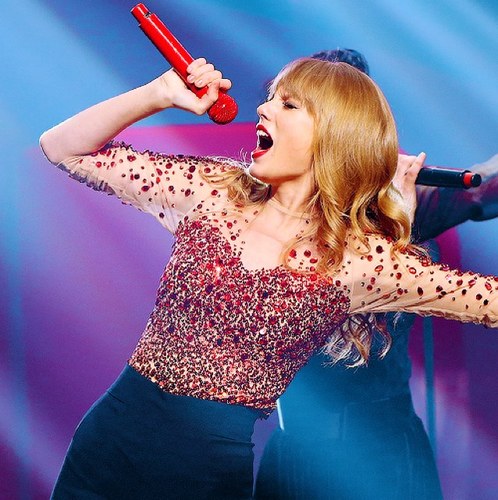 I love Taylor Swift. I have a Instagram account!! Follow me: @sparklyswiftly13!! I also LOVE Austin Mahone(;