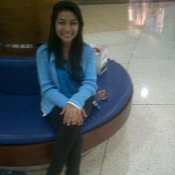 betsabelinares1's profile picture. 