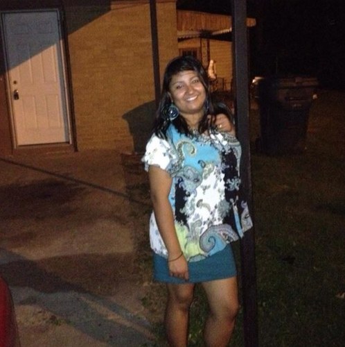 elmeraoscal's profile picture. 