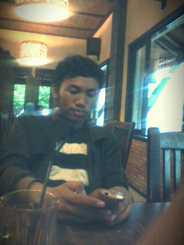 makayerlang's profile picture. 