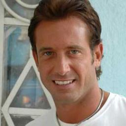 Hombre hetero, profesional, discreto con ganas de disfrutar sin compromiso con similar femenina