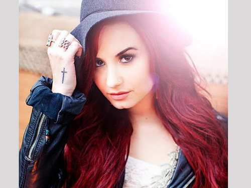 Fc da Demetria Lovato 17/12