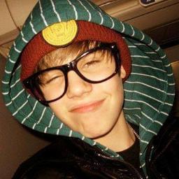 ''No llores, corre en círculos.'' - Justin.