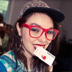 _aliceosborn's profile picture. These bio boxes make me slightly anxious.