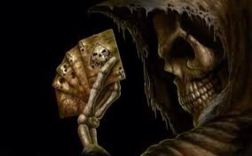 Appasionato del mistero e dell'occulto . Demoni vi danno fastidio ? contattatemi e io correro in vostro aiuto ;-)