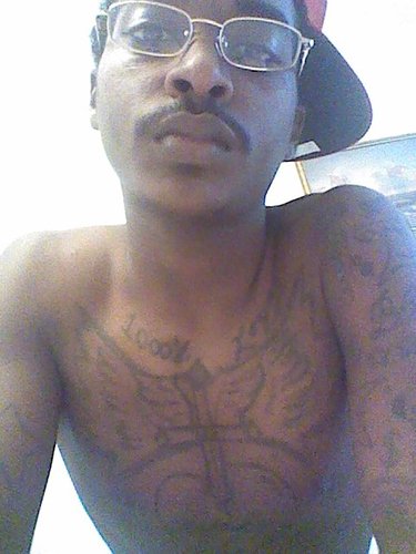 (Trust Money Ent.) FREE ALL MY NIGGAS N DA CLINK AN IF U NOT 1000% WHAT ARE YOU? DONT FUKK WIT NUTHIN LESS...