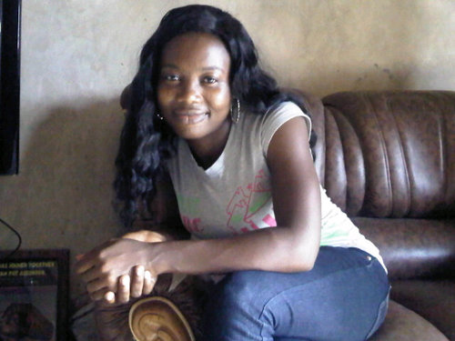 Am cool, gentle, dynamic, inteligent and God fearing.