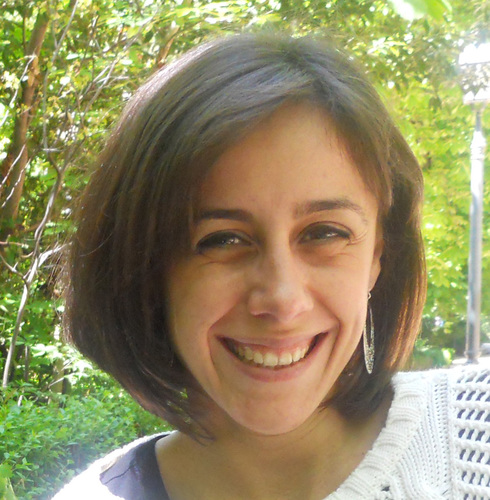 Dando pasos 2.0 con el fin de aplicar mi formación en Community Manager. El positivismo, el inglés como hobbie y la Comunicación Audiovisual me seguirán.
