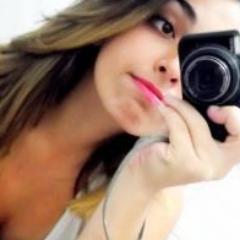 - Não importa o que os outros falem, eles serão sempre os outros. Só nós sabemos o que nos faz feliz ..
