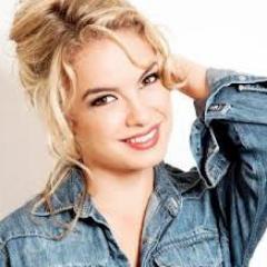 Nunca vou me esquecer de como você me fez bem, me fez feliz. Nunca vou me esquecer do seu sorriso maravilhoso. Nunca vou esquecer de você @Lua_blanco