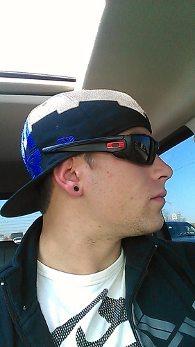 aniemczyk12's profile picture. 