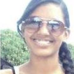 É claro que os sentimentos mudam. As pessoas fazem com que isso aconteça. :/
Stfç BrunaLarissa (._.   )