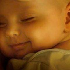 BadLittleNess's profile picture. Im Renesmee  & im a hybrid vampire/human