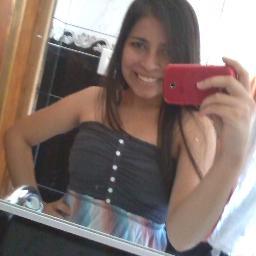 Que Deus me proteja de mim, da maldade de gente boa e da bondade de gente ruim ;]]*  A maniinha da @LetticiaGouveia