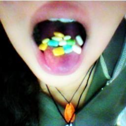 14~ Nunca imaginaras lo que pasa por mi cerebro.
-Inteligente. 
-Mary Jane en mi mente. 
Jah Bless. Jah Army, Jah Love.
