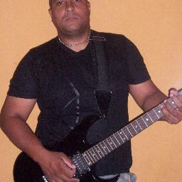 msn(rs-black@hotmail.com adoro ser musico !!!!