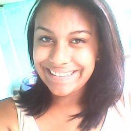 Tendo amor e saúde da vida eu não reclamo,
Amo a vida que levo,levo a vida que amo!
