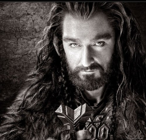 Powning orcs with my elven orcrist for fun! My height has no reflection on my battle skills js 

*parody