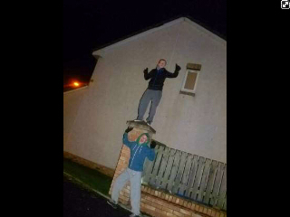 Mullen_98x's profile picture. 