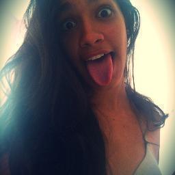 lorenamiguez27's profile picture. 