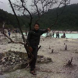 aldinurkholiq's profile picture. kejujuran adalah kunci kesuksesan ..