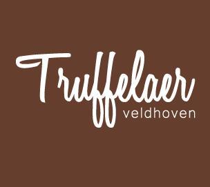 Samen eten, samen genieten.
Smaakvolle gerechten, mooie wijnen en een gastvrije, ongedwongen sfeer: dat is Truffelaer Veldhoven.