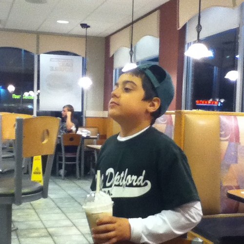 zombienater123's profile picture. -10- /Happy/ love music/ a nice guy/ ;)