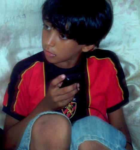 lucas gostosinho,14, vem em mim gatinhas q eu vou em vcs com muito carinho e atenção pra dar! red bull te da asas mas so eu te levo pro ceu sua linda ;) ♥