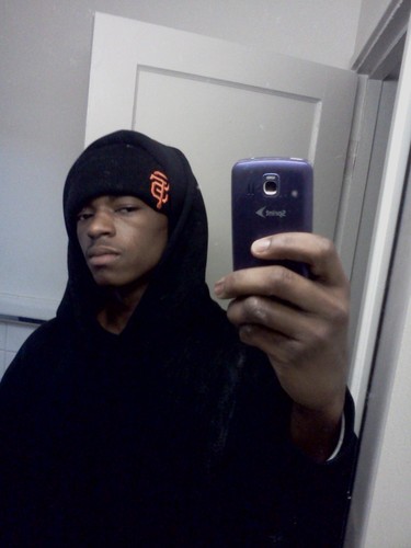 Artist/Realest 
CA - TX - NO - NV
Follow Me and #YNG 
I just want to voice my opinion on my life...