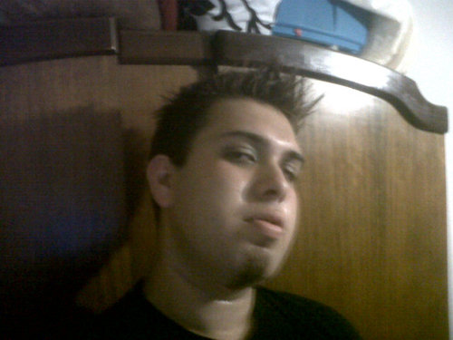 Just an ordinary guy making my life extraordinary ... Add me on BBM peepz :29A129B5