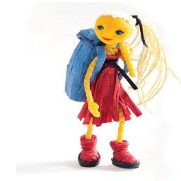 Ik heb een rugzak vol met eigenwegzand. Daarmee kom ik overal waar ik wil. | kinderboek op rijm met foto's van poppen | te koop via http://t.co/xQjMGPpDNY