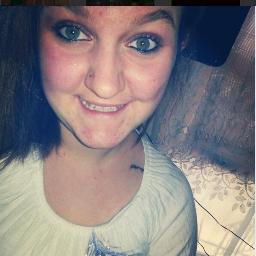 19 years old. Russell Sage Sophomore. Living life to the fullest with no regrets.