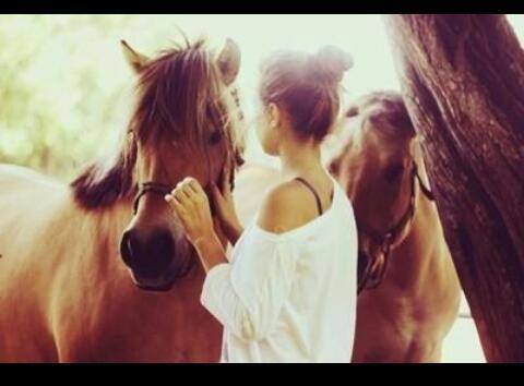 Marialarseen's profile picture. 18 year young bitch!