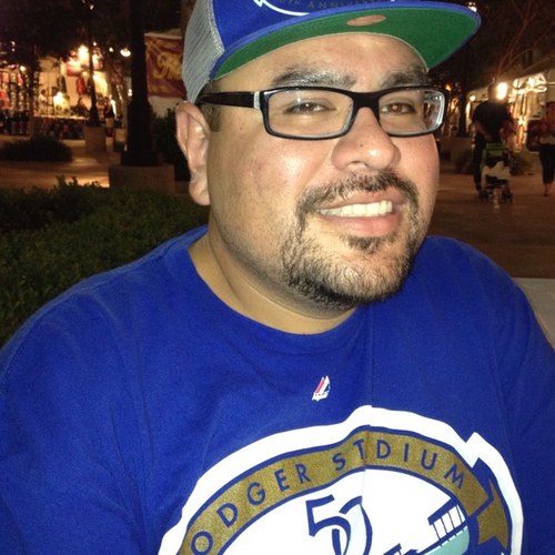 born and raised in L.A. Cali state of mind, from a WORLD perspective. GO #DODGERS• GO #LAKERS• GO #DENVER BRONCOS• Educate yourself
