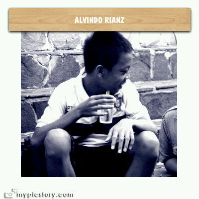I'ts me!  My hobby is playing guitar and badminton